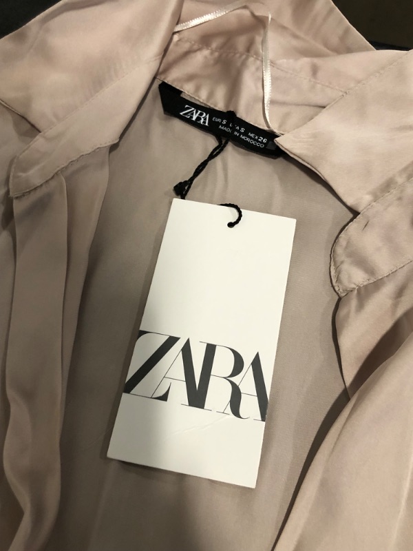 Photo 1 of (S) ZARA Womans Dressup Shirt