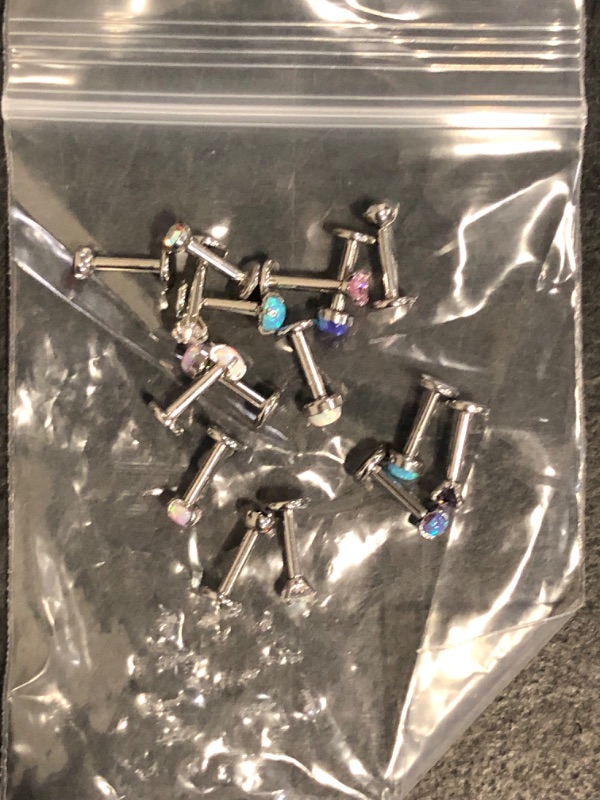 Photo 1 of 16G 18G 20G Threadless Push in Lip Rings for Women Stainless Steel Labret Jewelry Monroe Lip Ring Medusa Piercing Jewelry Tragus Helix Cartilage Earring Piercing Jewelry for Women Silver 8MM