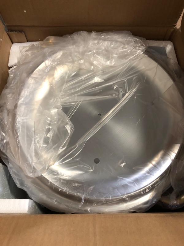 Photo 1 of Chafing Dishes for Buffet 4 Pack, 6QT Round Chafing Dish Buffet Set Stainless Steel Buffet Food Warmers Sets for Catering Events Parties Dinners with Complete Set,Gold and Silver
