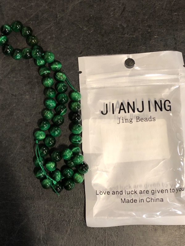 Photo 1 of Natural Stone Beads 4mm Malachite Gemstone Round Loose Beads Crystal Energy Stone Healing Power for Jewelry Making DIY,1 Strand 15"
