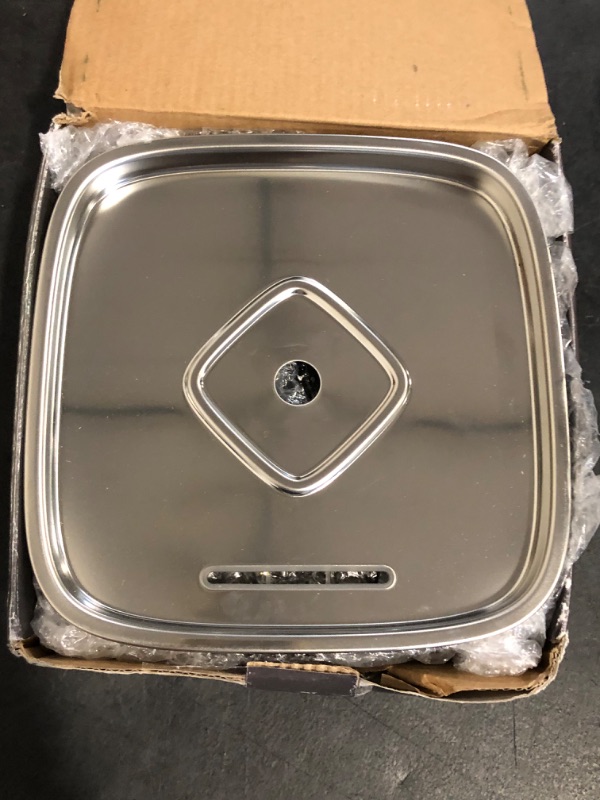 Photo 1 of Stainless Steel Cat Water Fountain, 101oz/3L Automatic Pet Water Fountain, Dog Water Fountain with Replacement Filters for Cats, Small Dogs (2 Filters and 2 Sponges)
