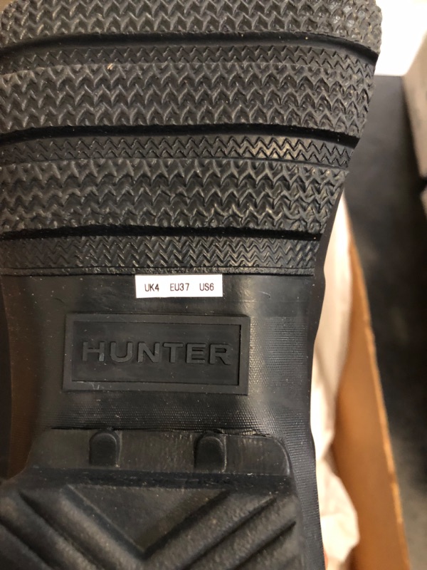 Photo 1 of Size 6 Hunter Women's Original Tall Rain Boots,Navy (Matte)
