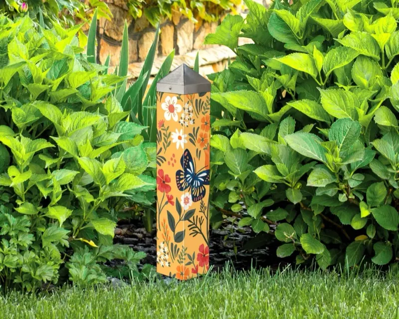 Photo 1 of Meadow Flora Orange 20" Art Pole 