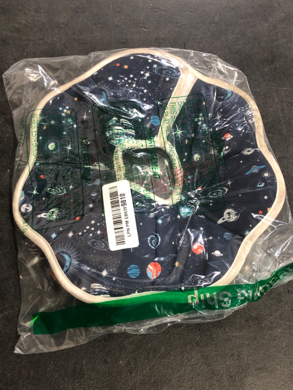 Photo 1 of QIYADIN Soft Cat Cone, Adjustable Recovery Collar After Surgery to Prevent Licking Wound, Protective Cat Neck Cone, Comfortable Pet Elizabethan Collar for Cats Kittens and Puppies (Medium)