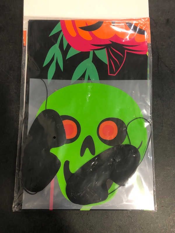 Photo 1 of Hyde and EEK Boutique Pin The Skeleton Game 3+ New 
