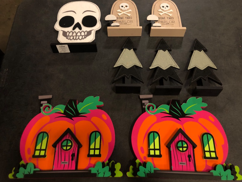 Photo 1 of 8 Random Hyde & EEK Halloween Decor Stands 