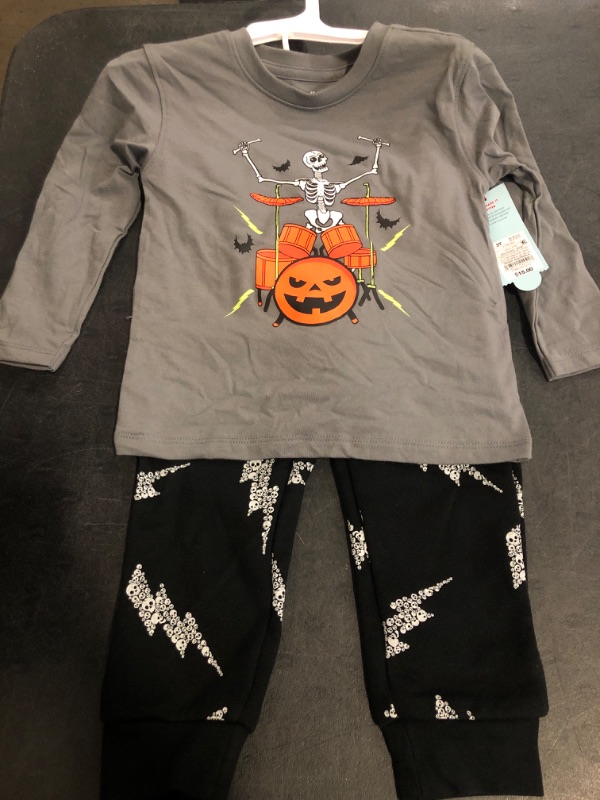 Photo 1 of Size 3T Baby Boy Top and Bottom Set Cat and Jack 