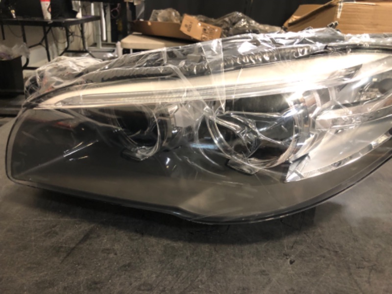 Photo 1 of Left/Right Headlight Assembly for 2014-2017 BMW 5-Series F10 550i 535i 528i, Left Driver Side Right Passenger Side Headlight Assembly Replacement (1* Left Headlight)