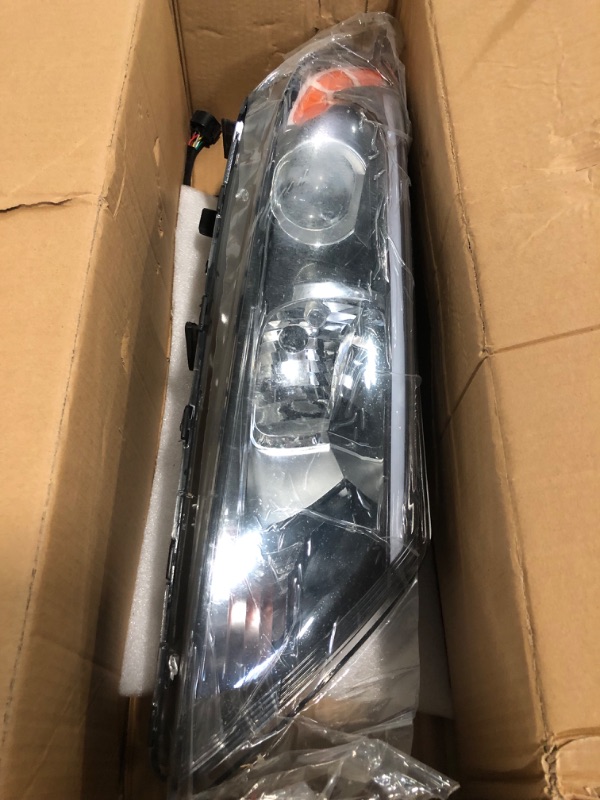 Photo 1 of Left Headlight Assembly for Kia Optima 2011 2012 2013 2014 1x Replacement 92102 2T121