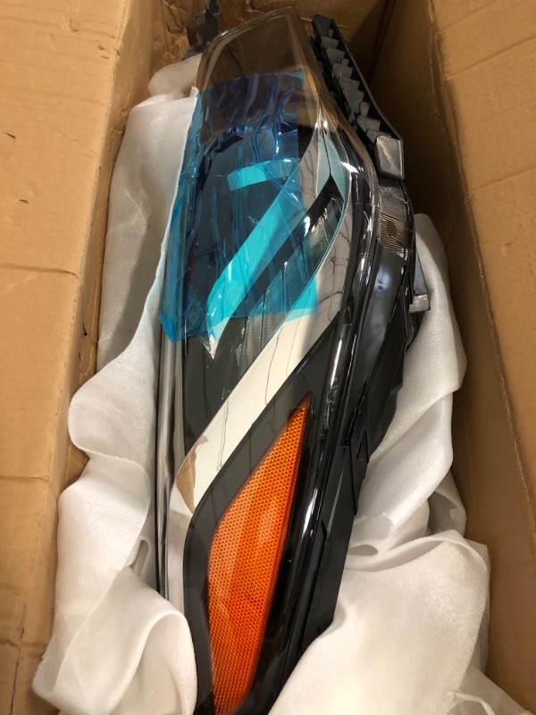 Photo 1 of For 2015 2016 2017 Hyundai Sonata Right Side Headlight Halogen Headlamp Replacement Right Passenger Side Chrome Housing Clear Lens