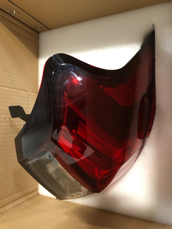 Photo 1 of LED Tail Lights Assembly For 2016-2021 Lexus LX570 Rear Light Brake Assembly, Rear Lamps Red Clear Rear Tail Lights OEM 6575376878 (Driver Side)