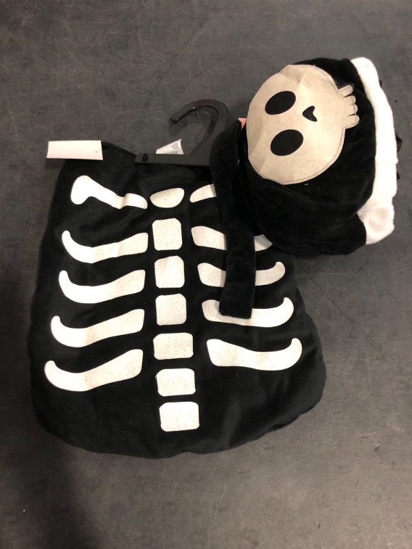 Photo 1 of O/S Infant Skeleton Carrying Costume