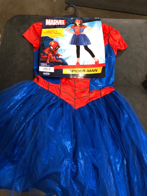 Photo 1 of Size L Spider-Girl Costume 