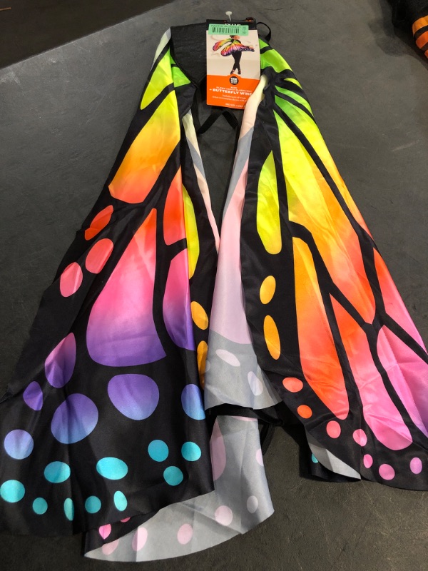 Photo 1 of O/S fits Most Butterfly Wings 