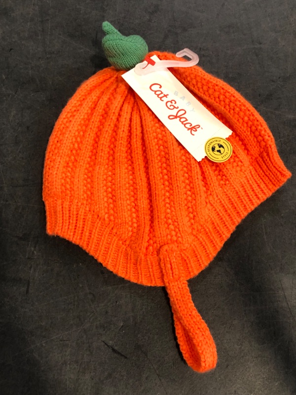 Photo 1 of Pumpkin Baby Beanie (Size 0-16M)and Socks (0-6M)