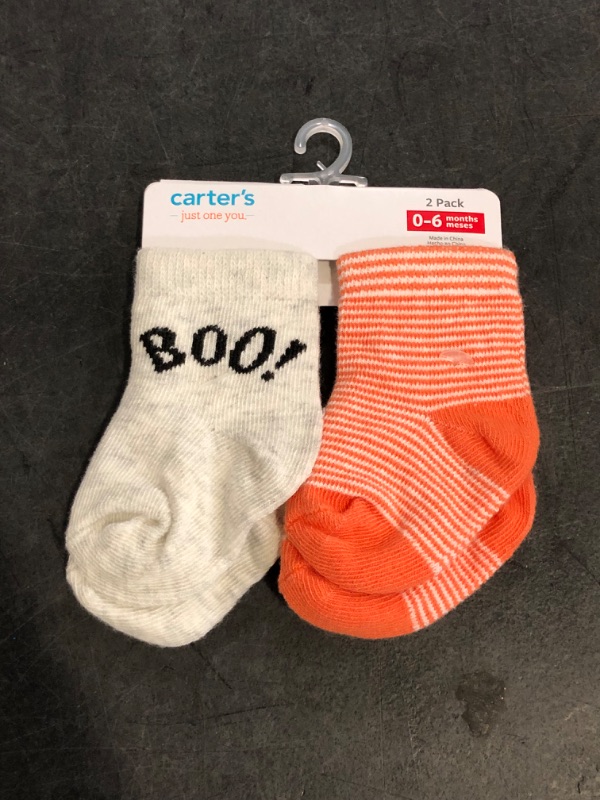 Photo 1 of Pumpkin Baby Beanie (Size 0-16M)and Socks (0-6M)