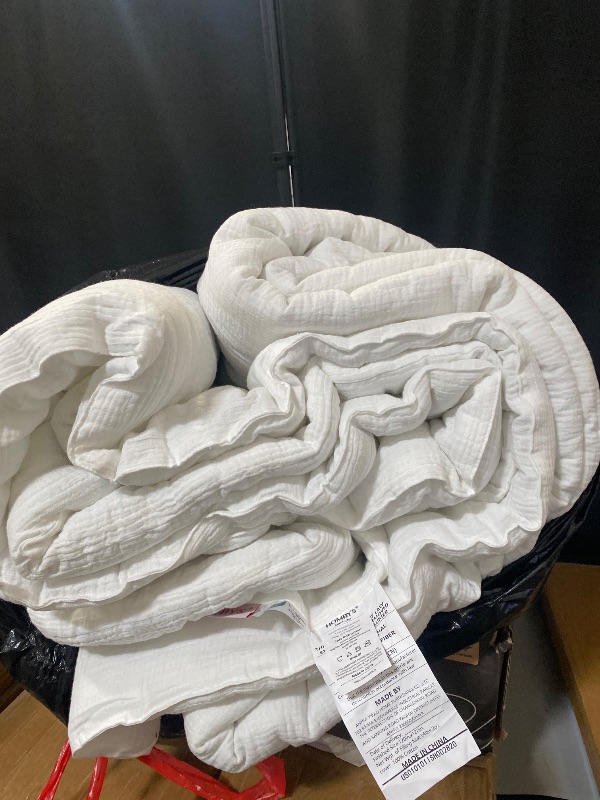 Photo 1 of KING- HOMBYS 100% Cotton Muslin Comforter KING Size 88x88, Lightweight and Breathable Down Alternative Comforter,Soft Gauze Summer Off White Reversible Fluffy Duvet Insert
