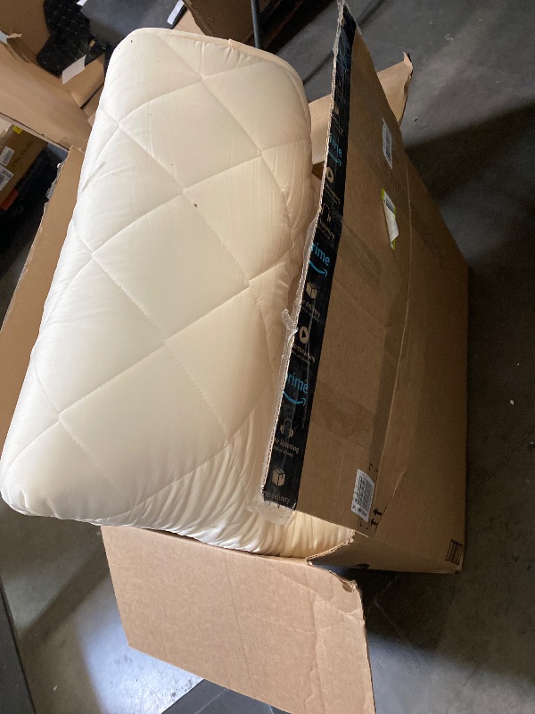 Photo 1 of FULL- Japanese Floor Futon Mattress, Tatami Mat Sleeping Pad, Shikibuton, Mattresses Topper, Boys Girls Roll Up Dormitory Mattress, Foldable & Portable Floor Lounger Bed, Guest Bed (Cream, Full)
