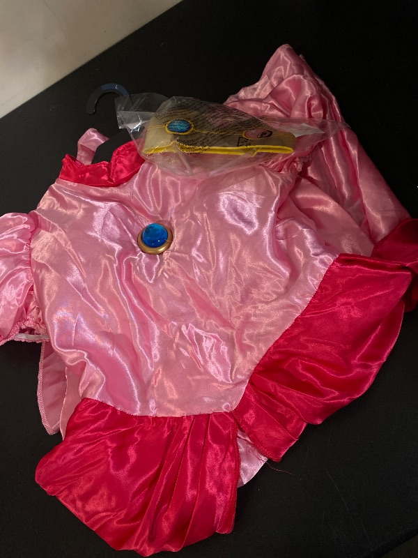 Photo 1 of LARGE 10/12 Girls Princess Peach Classic Child Costume 
