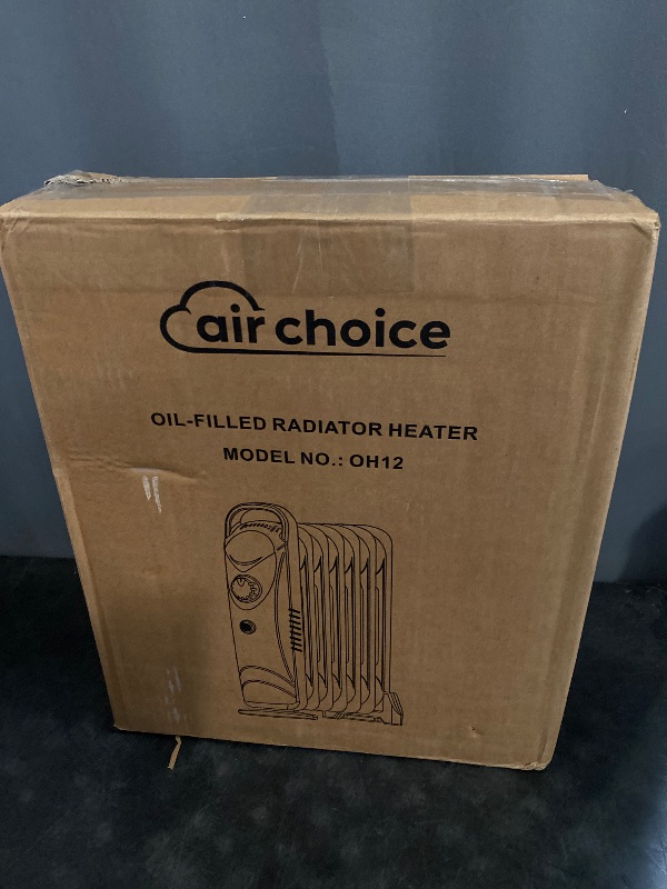 Photo 1 of Air Choice Oil Filled Radiator Heater, Small Oil Heater with Adjustable Thermostat, 700W Electric Heating, Durable & Overheat Protection, Quiet, Ideal for Indoor Use Home Office, White
