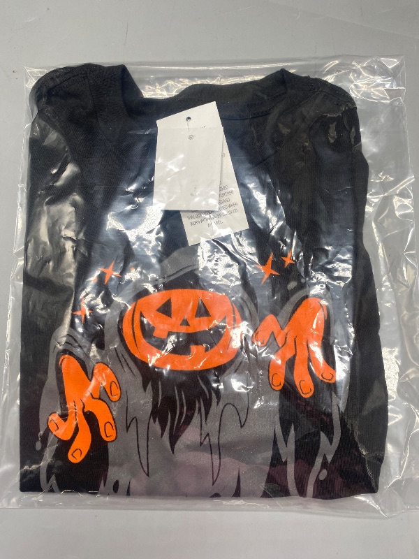 Photo 1 of SMALL 5-6 Lewis & Friends Boys' Short Sleeve Graphic T-Shirt - Black