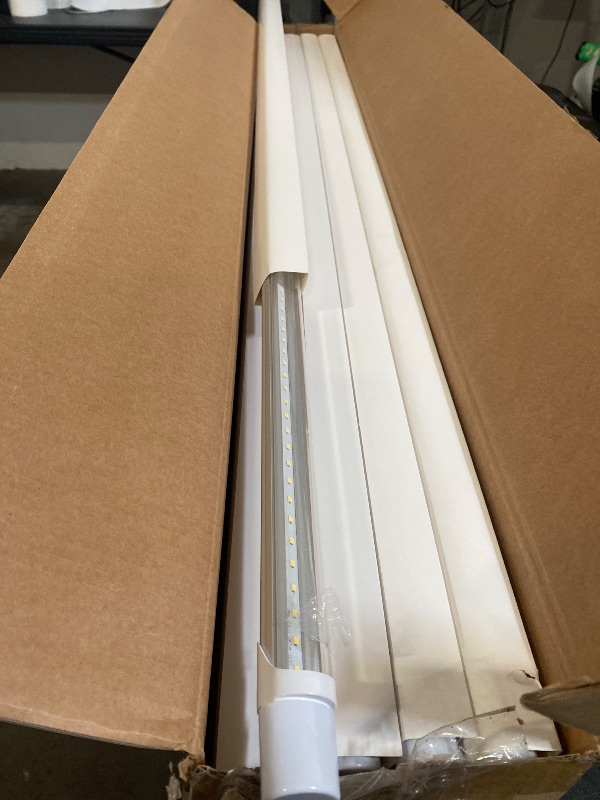 Photo 1 of 20 Pack T8 LED Bulbs 4FT, 6000K Daylight White, 40W Equivalent, Ballast Bypass, Dual Ended Type B Light Tube, LED Fluorescent Tube Replacement T8 T12, Non-dimmable
