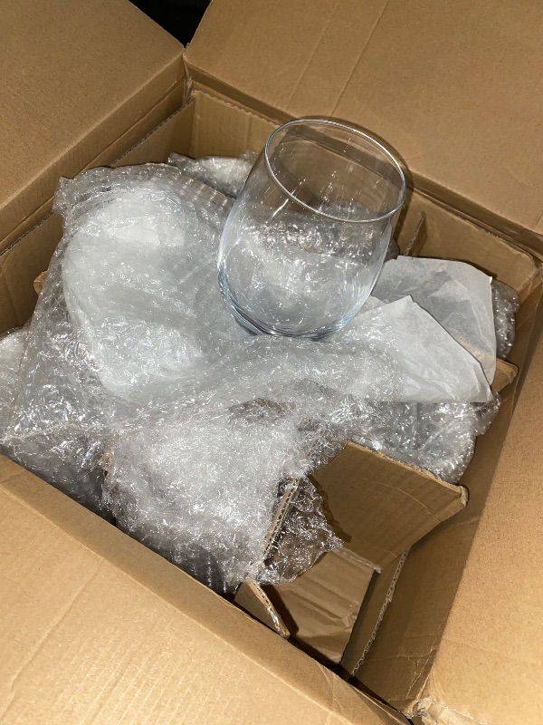 Photo 1 of LUXU Stemless Wine Glasses(Set of 4)-20 oz,Crystal Wine Cups for Red or White Wine,Large Water Juice Glasses,No Stem Glass Beverage Cups,Clear Drinking Tumblers for Any Occasion
