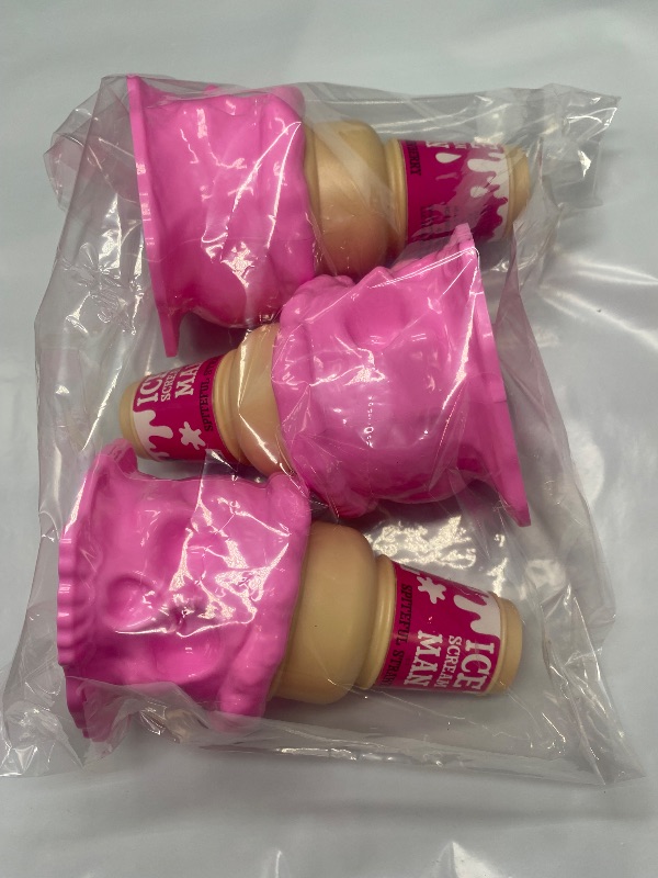 Photo 1 of Rutherford Halloween SPITEFUL STRAWBERRY Ice Scream Cream Dish Set of 3 Skull Cone 2024 Target