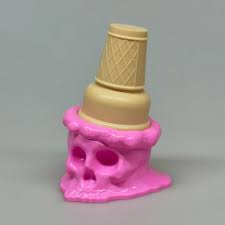 Photo 1 of Rutherford Halloween SPITEFUL STRAWBERRY Ice Scream Cream Dish Set of 3 Skull Cone 2024 Target