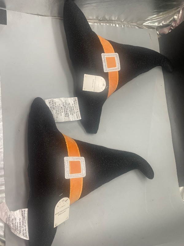 Photo 1 of 2PC- Halloween Novelty WITCH HAT Decorative Pillow Target Bullseye Playground 2024
