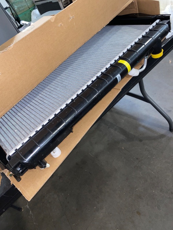 Photo 1 of BESUTO Aluminum Radiator | Compatible with Toyota TACOMA 2.4 L4,1995-2004 | 16mm Core Thickness | Replaces CU1778
