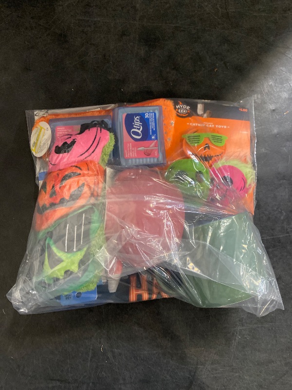 Photo 1 of 14 Item Mixed Lots Bundle (Seasonal & Party Supplies, Beauty Accessories, Kitchen & Dining) | 2 Cups, 60 Q-Tips, 1 Thigh Deodorant, 55 Gel Nail Strips, 12 Hair Clips, 4 Cat Toys, 1 Brush, 1 Pet Clothing, 1 Pencil Case, 4 Pens, 1 Deodorant