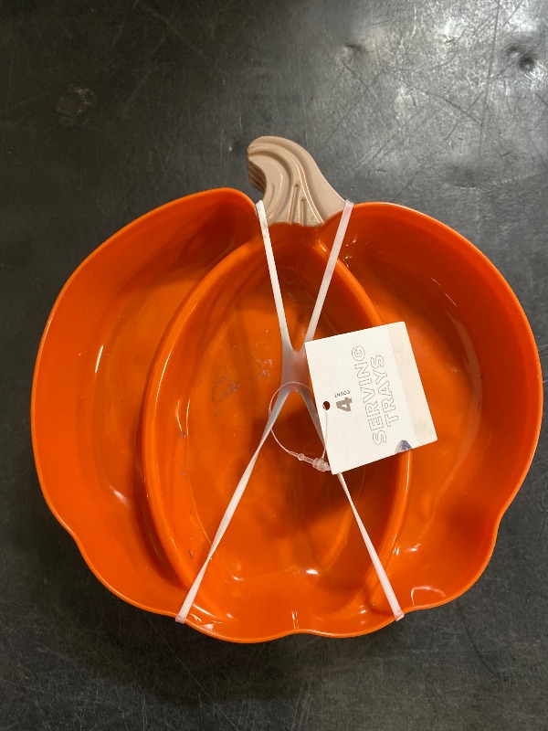 Photo 1 of 20ct Halloween Paper Disposable Dinner Napkins Dark Red /4 microwavable trays/ Halloween tote.