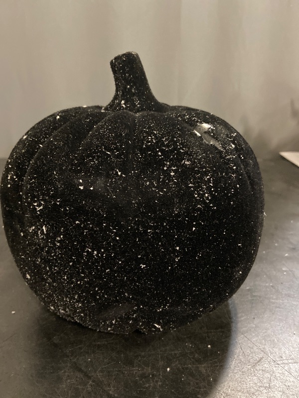 Photo 1 of Woven pumpkin/ Blk felt pumpkin.