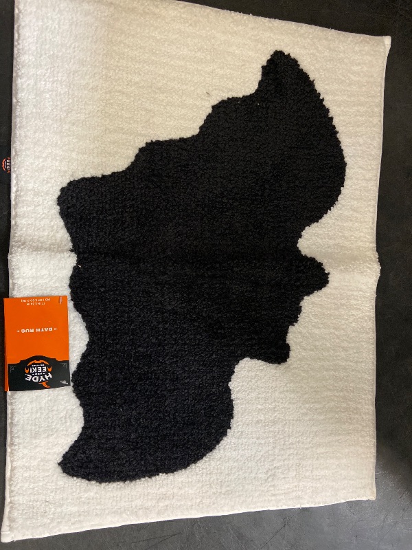 Photo 1 of 17 x  24" Halloween Bat Bath Rug Cream - Hyde & EEK! Boutique