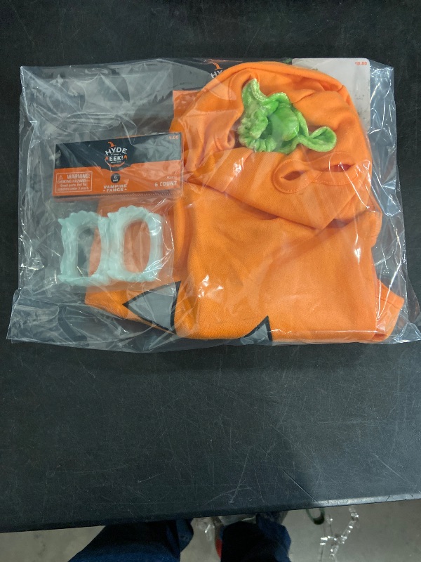 Photo 1 of Large-  Reflective Halloween Jack-o-lantern Pumpkin Dog Costume/6ct Vampire Fangs