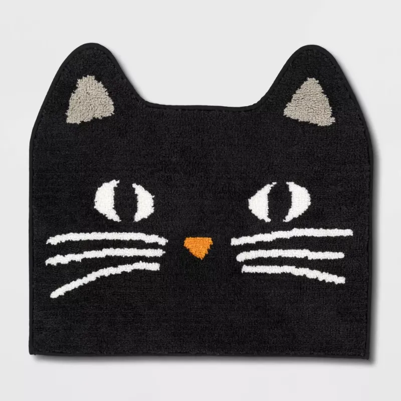 Photo 1 of Black cat rug. 19x21