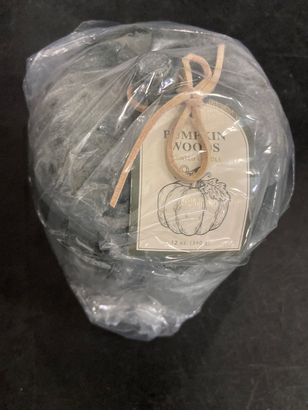 Photo 1 of pumpkin woods candle