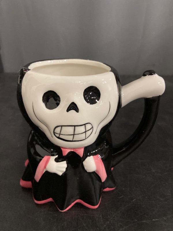 Photo 1 of Halloween mugs