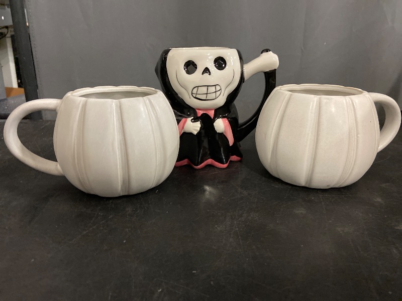 Photo 1 of Halloween mugs