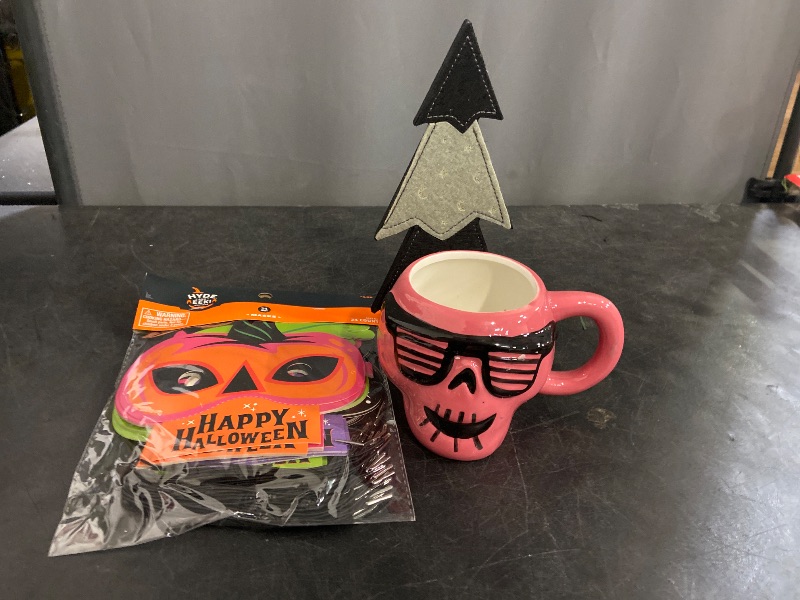 Photo 1 of 3pc Misc. Halloween items