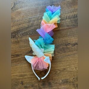 Photo 1 of Unicorn light up headband kinds  