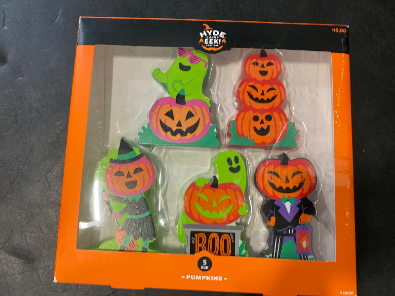 Photo 1 of Target Wood Pumpkins Mini Mantle Halloween Decorative Figurine Set 