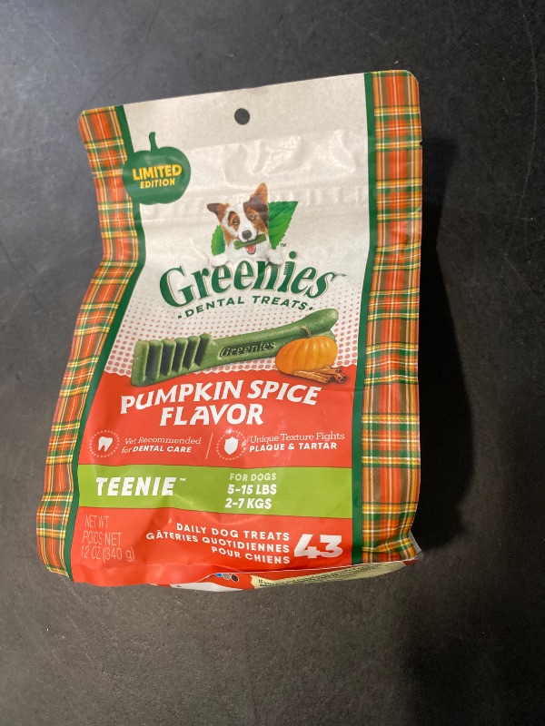 Photo 1 of Greenies Teenie Dental Dog Treats, Pumpkin Spice Flavor, Limited Edition, 12 oz. Pack (43 Treats)