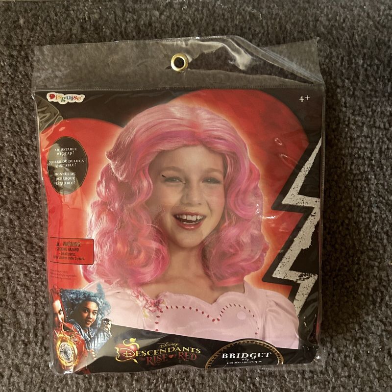 Photo 1 of NEW Girls Descendants 4 Rise of Red BRIDGET Costume Wig