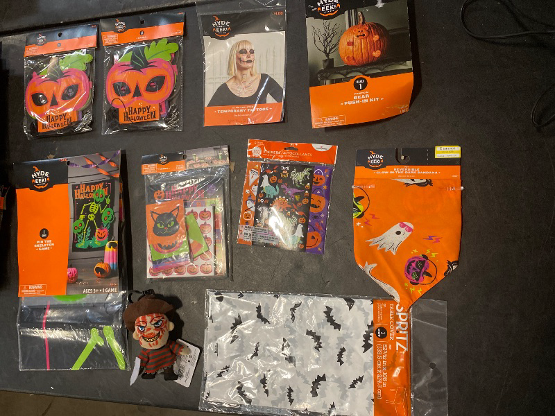 Photo 1 of 10 Halloween Items/ decor