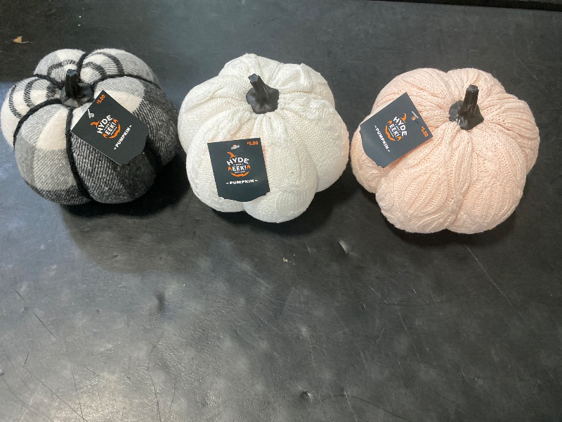 Photo 1 of 3 pack Target 5.75" Pumpkin Halloween Hyde & EEK!