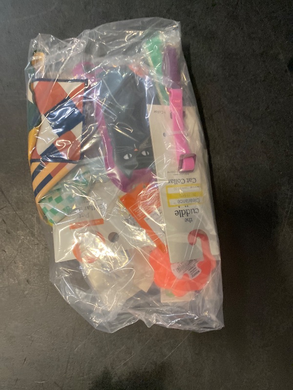Photo 1 of 10 Halloween cat items 