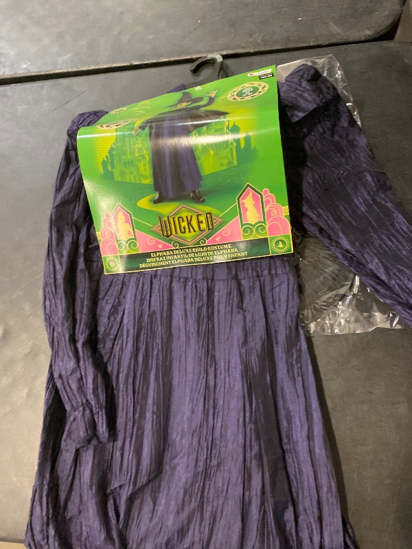 Photo 1 of Size M Disguise DG166389L Girls Deluxe Wicked Elphaba Purple Dress Costume - Small 4-6