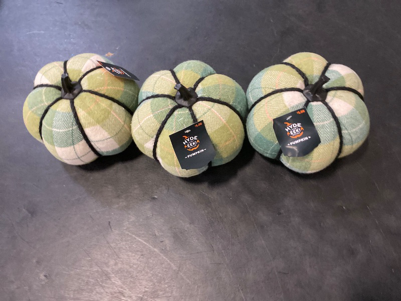 Photo 1 of 3 pack Target 5.75" Brushed Plaid Knit Pumpkin Green Halloween Figurine Hyde & EEK!